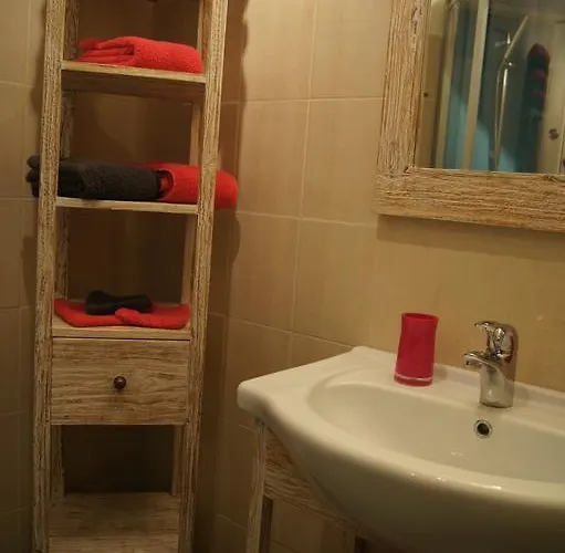 La Citadine Apartment *